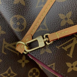 LOUISVUITTON 29CM