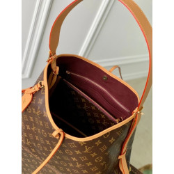 LOUISVUITTON 29CM