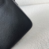 톰브라운 소프트 페블 그레인 사선 버티컬 카메라백 블랙-艾尚