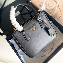 PRADA 20CM