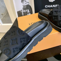 루이비통 LOUISVUITTON 필로우 컴포트 뮬