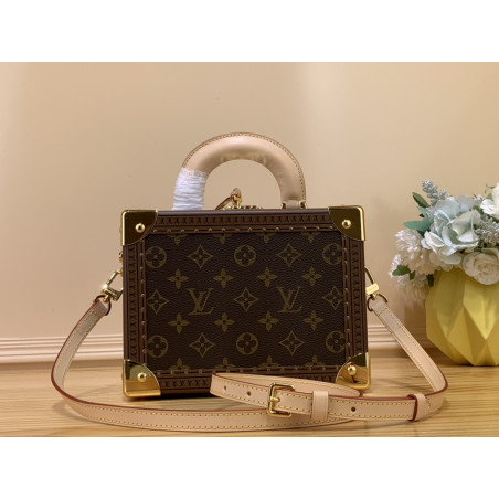 LOUISVUITTON-大星 22.5CM X 16CM X 11CM