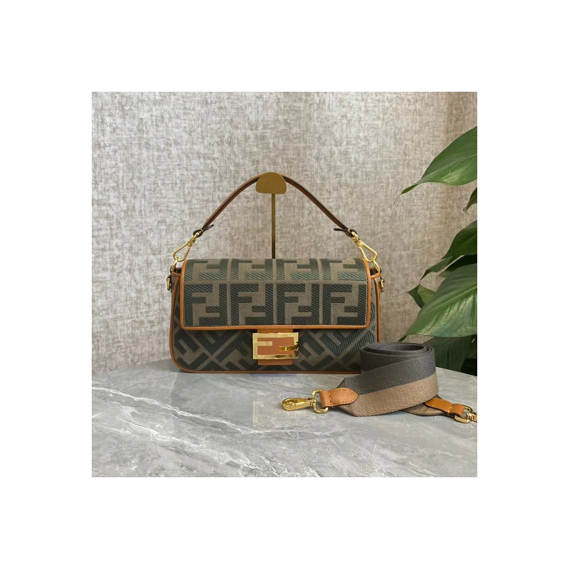 FENDI 26CM