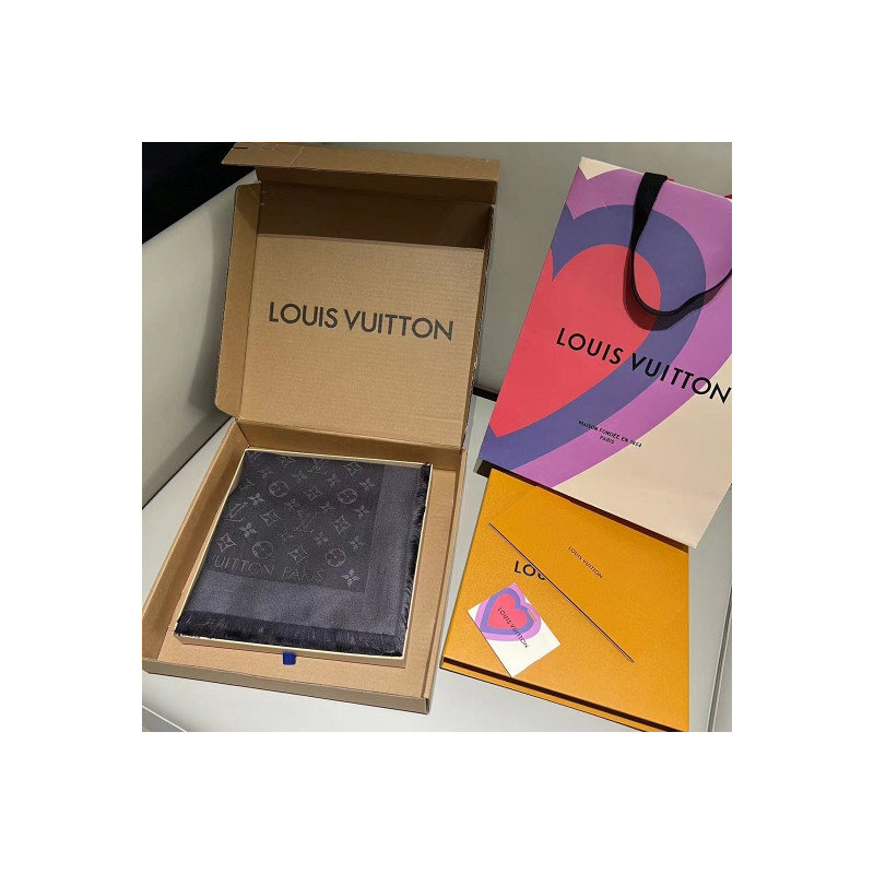 LOUISVUITTON-米饭 140CM X 140CM