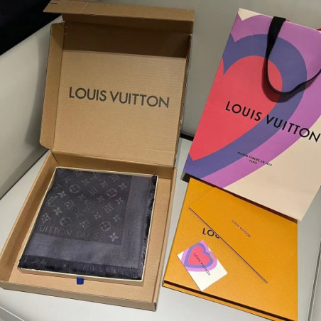 LOUISVUITTON-米饭 140CM X 140CM