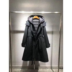 Moncler BATZ(몽클레어 바츠)  바람막이패딩