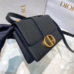 DIOR 24CM X 17CM X8CM