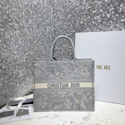 DIOR-喜洋洋  36CM