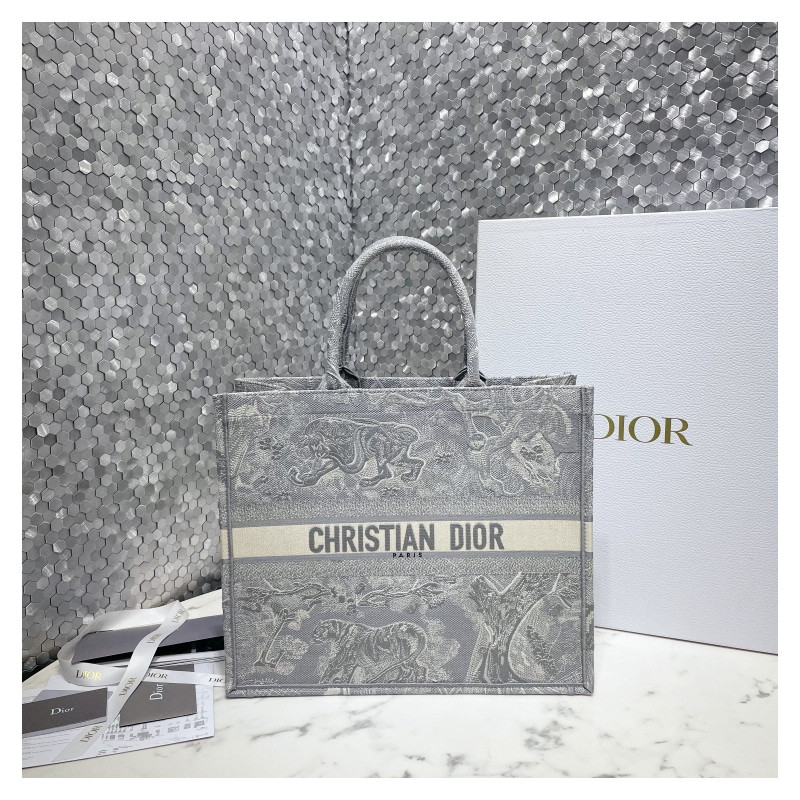 DIOR-喜洋洋  36CM