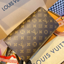 LOUISVUITTON 25CM