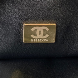 CHANEL 10CM X 20CM 8CM