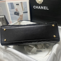 CHANEL 28CM X 24CM X 10CM