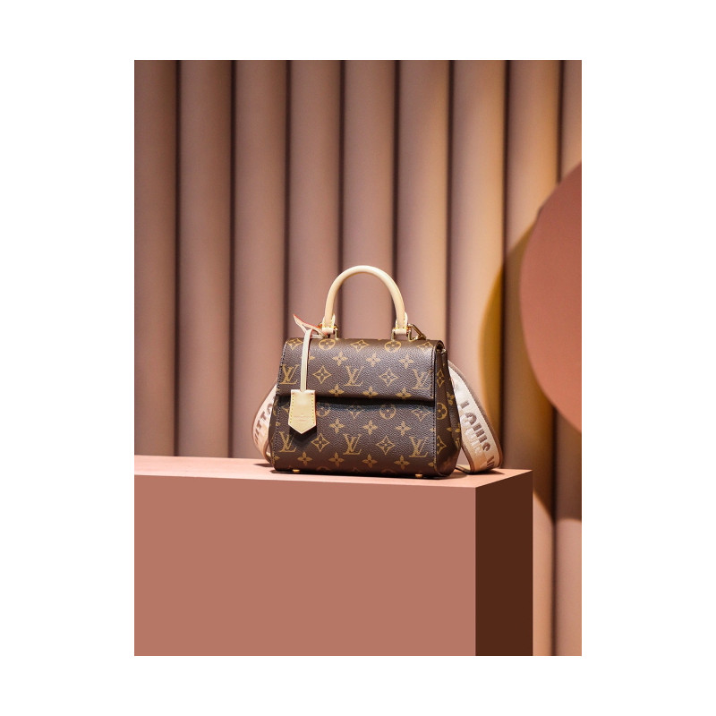 LOUISVUITTON 20CM