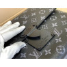 LOUISVUITTON 28CM X 22.5CM X 3.5CM