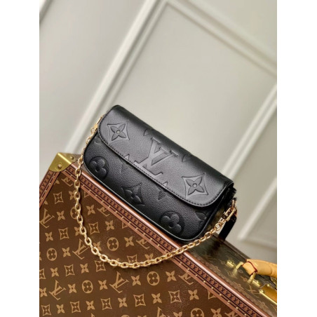 LOUISVUITTON 23.5CM X 12CM X 4.3CM