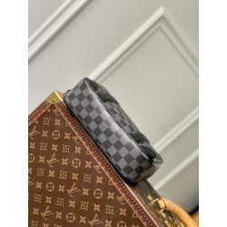 LOUISVUITTON