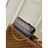 LOUISVUITTON 23.5CM X 12CM X 4.3CM