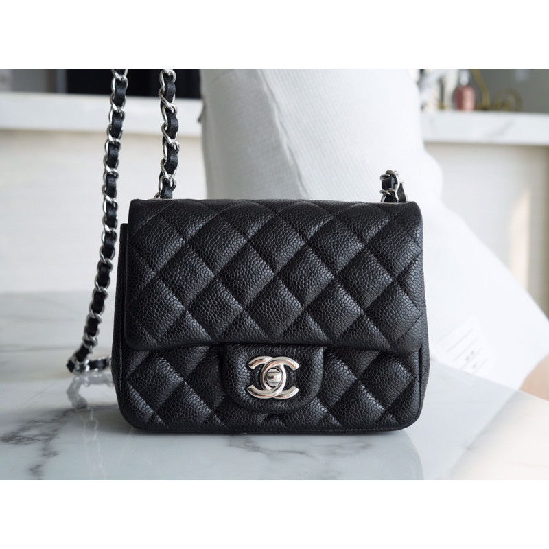 팬더샵 샤넬 클래식 미니 플랩백 CHANEL MINI FLAP BAG A35200 17CM