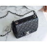 팬더샵 샤넬 클래식 미니 플랩백 CHANEL MINI FLAP BAG A35200 17CM