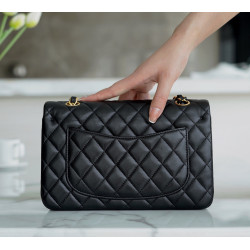 팬더샵 샤넬 클래식 스몰 플랩백 금장 Chanel Classic Flap Small BAG 23CM