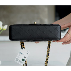 팬더샵 샤넬 클래식 스몰 플랩백 금장 Chanel Classic Flap Small BAG 23CM