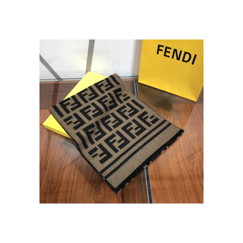 펜디 머플러 -FENDI MUFFLER