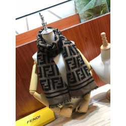 펜디 머플러 -FENDI MUFFLER