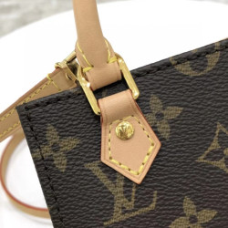 LOUISVUITTON-女王 14CM X 17CM