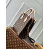 LOUISVUITTON 21.5CM X 22CM X 9CM