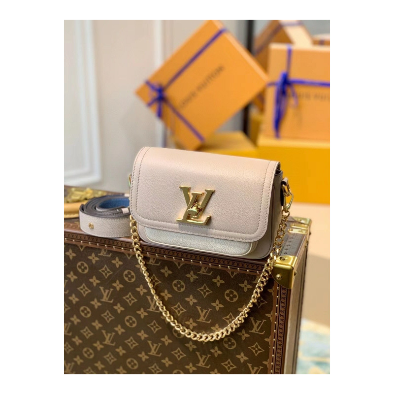 LOUISVUITTON