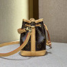 LOUISVUITTON-女王 13CM X 16CM X10CM