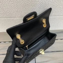 샤넬 빈티지 2.55 플랩백 CHANEL 2.55 FLAP BAG Gold-Tone Metal   20CM