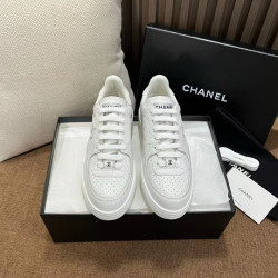 샤넬 스니커즈 Chanel Sneakers -IU