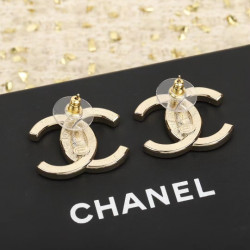 샤넬 귀걸이 MOMO -CHANEL EARRING