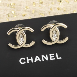 샤넬 귀걸이 MOMO -CHANEL EARRING