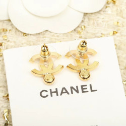 샤넬 귀걸이 MOMO -CHANEL EARRING