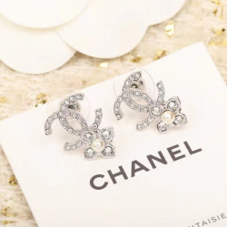 샤넬 귀걸이 MOMO -CHANEL EARRING