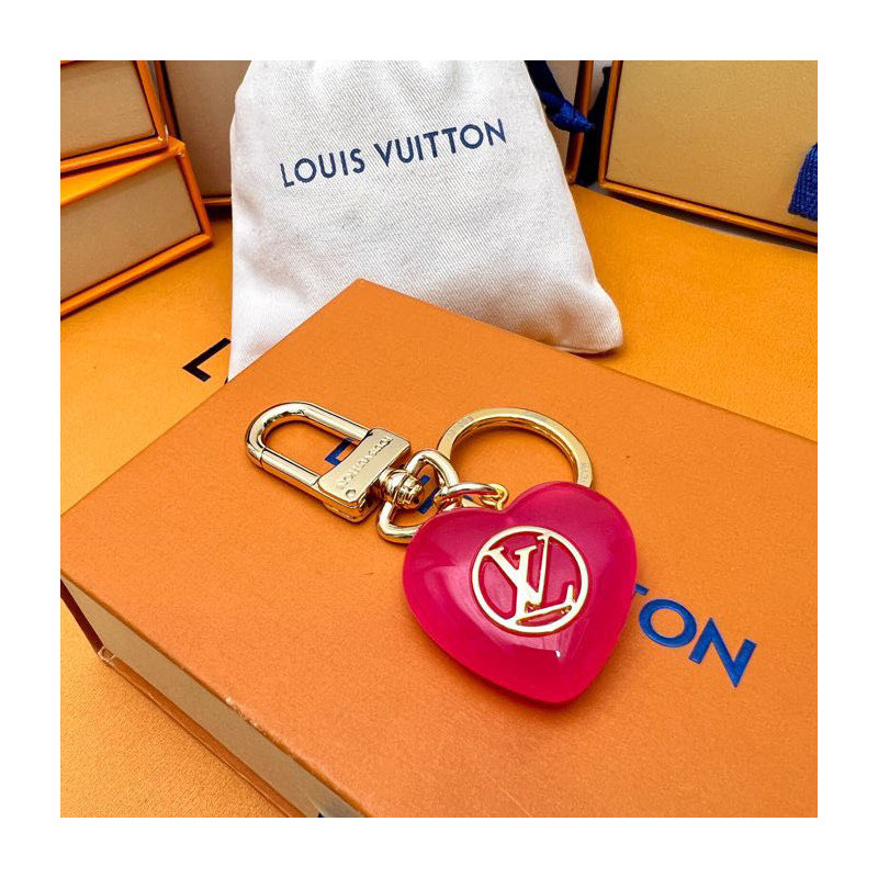 LOUISVUITTON-MOMO