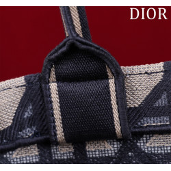 DIOR-大拇指 26CM X 12CM X23CM