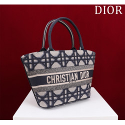 DIOR-大拇指 26CM X 12CM X23CM