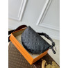 LOUISVUITTON 24.5CM X 16CM X 4.5CM