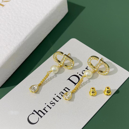 디올 귀걸이 - DIOR EARRING