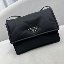 PRADA 30CM