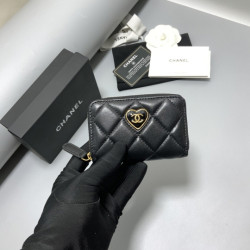 샤넬 하트 지퍼돌이 지갑 CHANEL WALLET