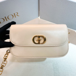 DIOR-哆啦A梦 22.5CM X 12.5CM X...