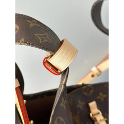 LOUISVUITTON 34CM X 34CM X13.5CM