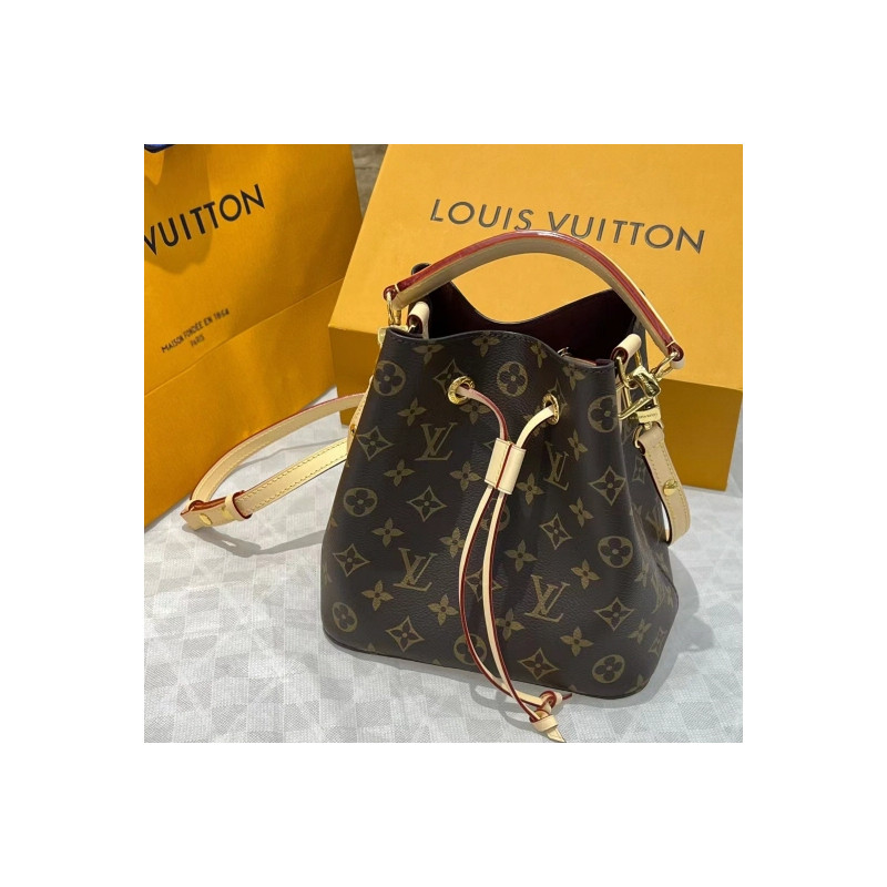 LOUISVUITTON-女王 20CM X 20CM X 13CM