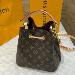 LOUISVUITTON-女王 20CM X 20CM X 13CM