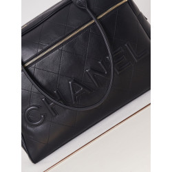 CHANEL 30CM X 45CM X 15CM