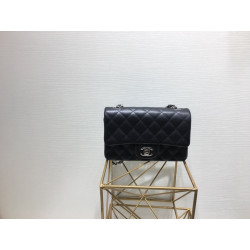 지존샵 샤넬 클래식 뉴미니 플랩백 금장 Chanel NEWMINI Classic Flap BAG  Gold-Tone Metal  20CM